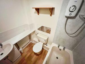 Bathroom- click for photo gallery